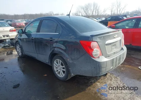 2014 Chevrolet Sonic Lt Auto z USA, uszkodzony, nr VIN 1G1JC5SH4E4124082